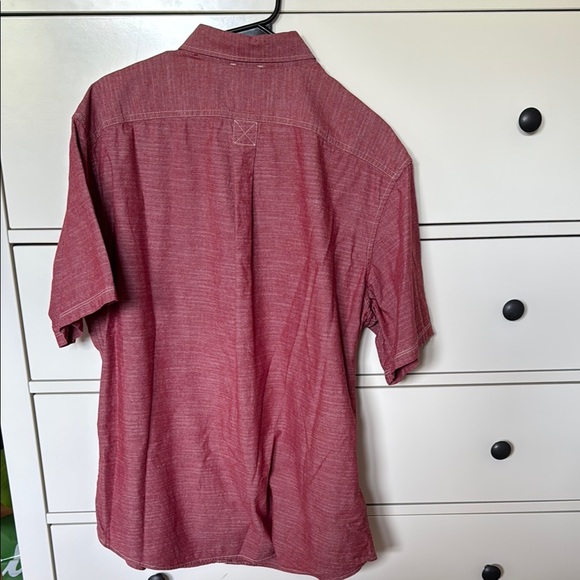 Eddie Bauer Red Casual Button Down Shirt Lightweight - Picture 4 of 4